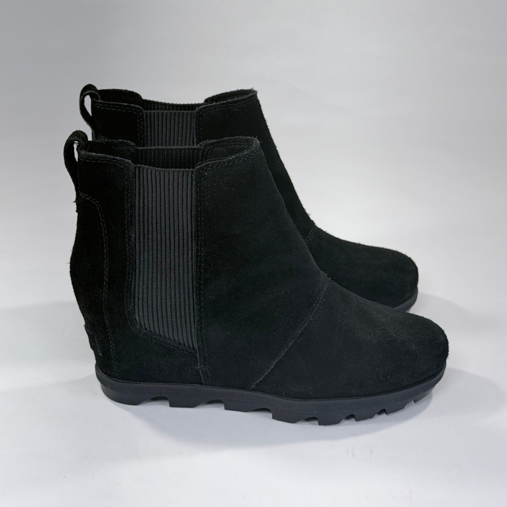 Sorel Joan of Arctic ll Boots Womens 9 Black Suede Wedge Chelsea Casual Comfort
